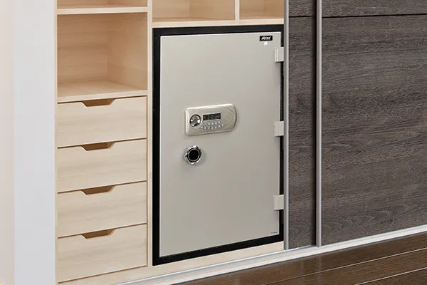 Glass ka better half