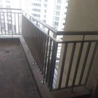 Grill Railing